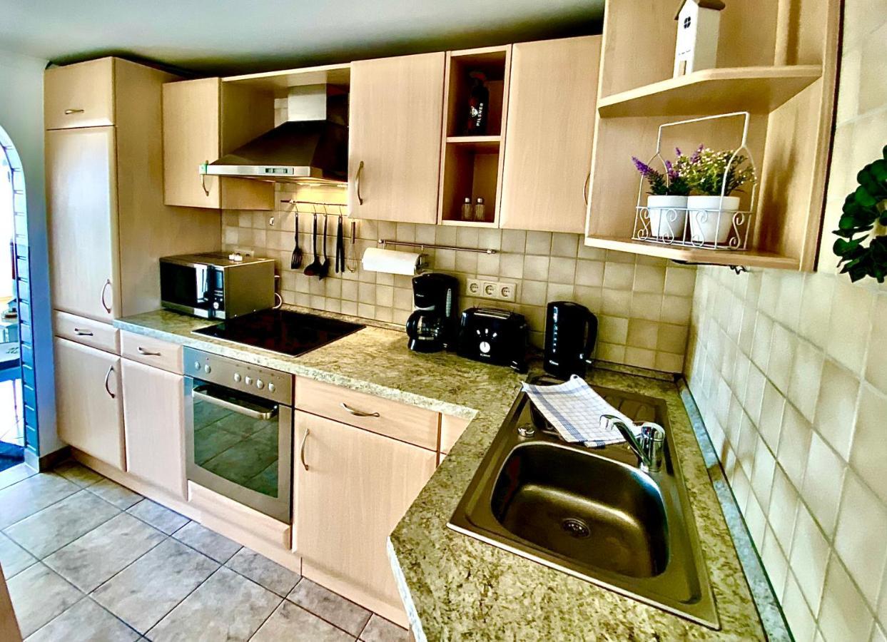 Gemuetliche Ferienwohnung Sagard Dış mekan fotoğraf