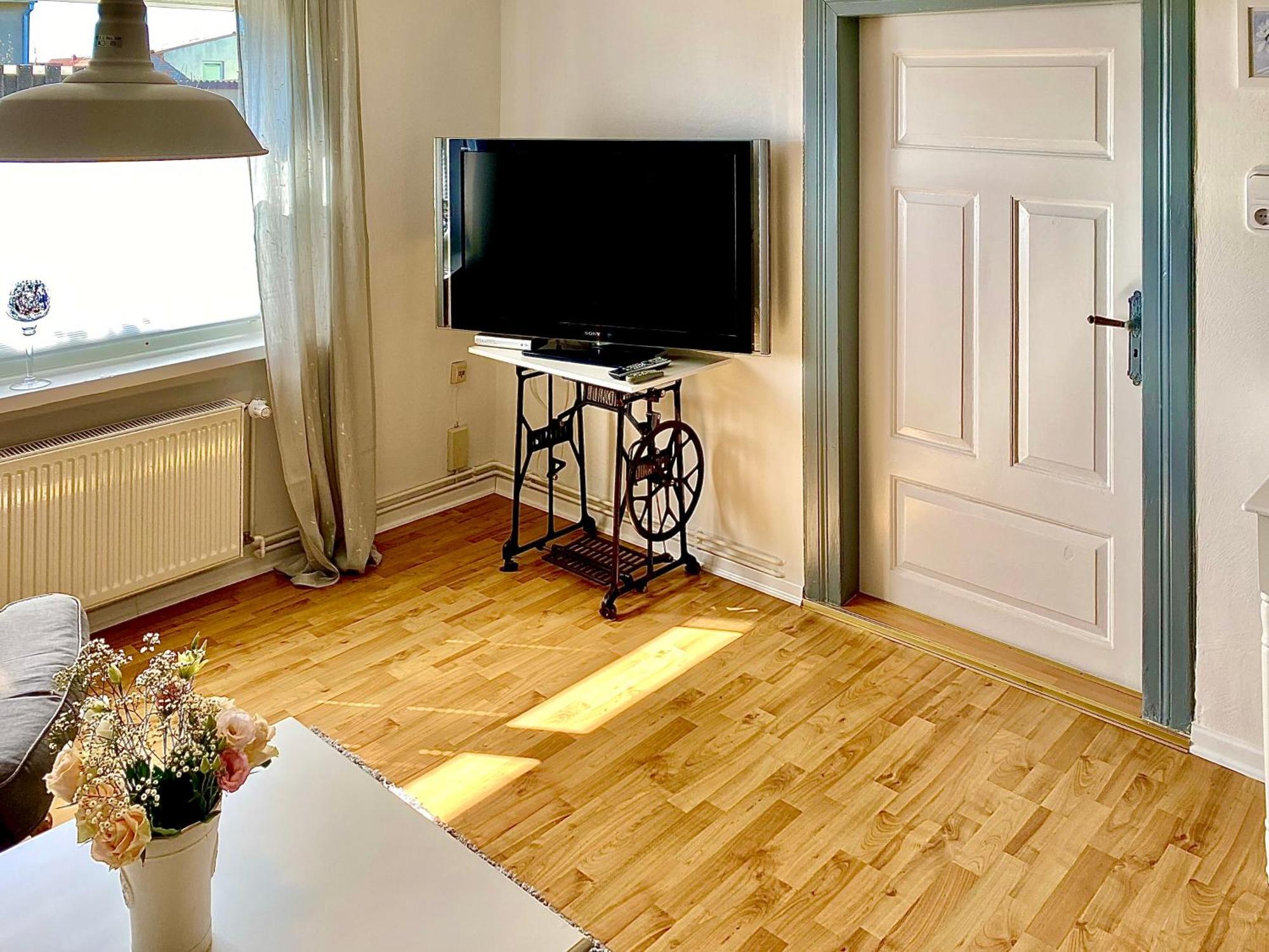 Gemuetliche Ferienwohnung Sagard Dış mekan fotoğraf